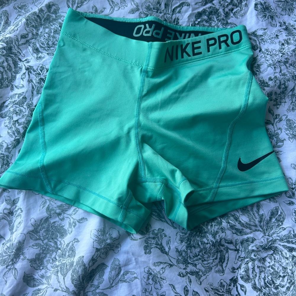 Nike Pro Women's Teal Athletic Shorts